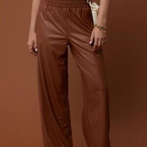 Offline by Aerie Real Luxe Faux wide leg brown leather trousers Size S NEW NWOT
